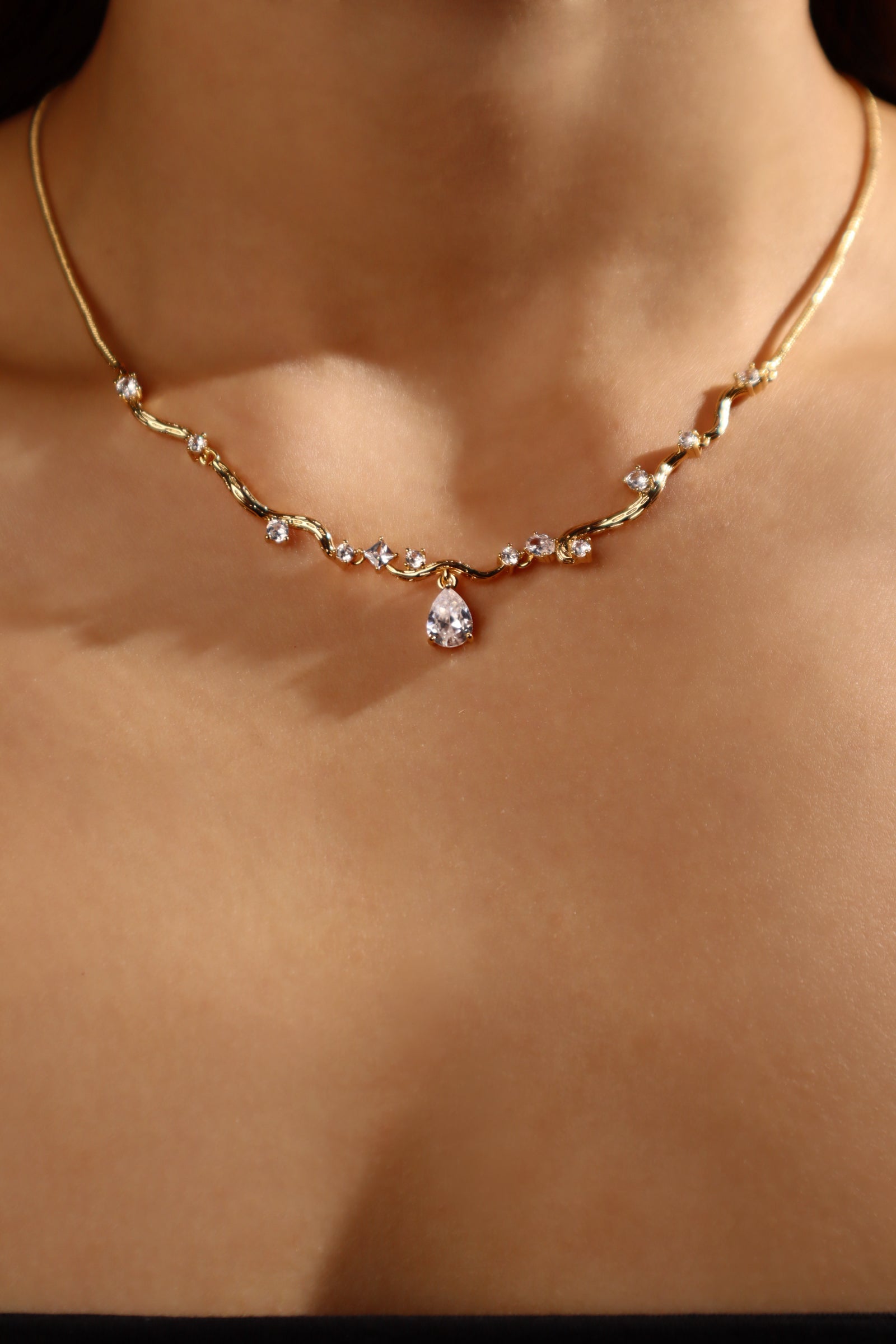 18K Real Gold Plated Diamond Spiral Drop Necklace