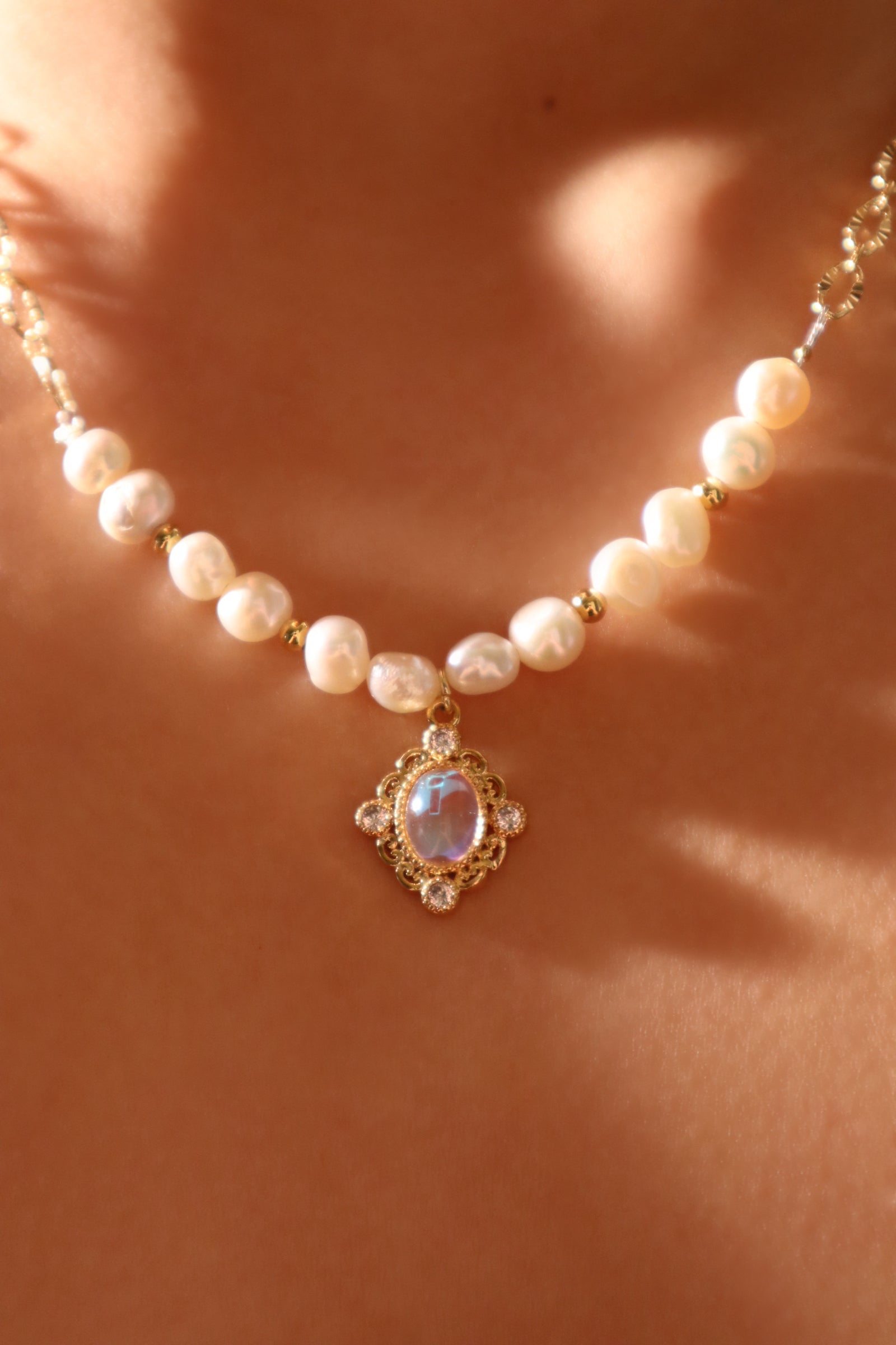 14K Real Gold Plated Freshwater Pearl Magic Mirror Necklace