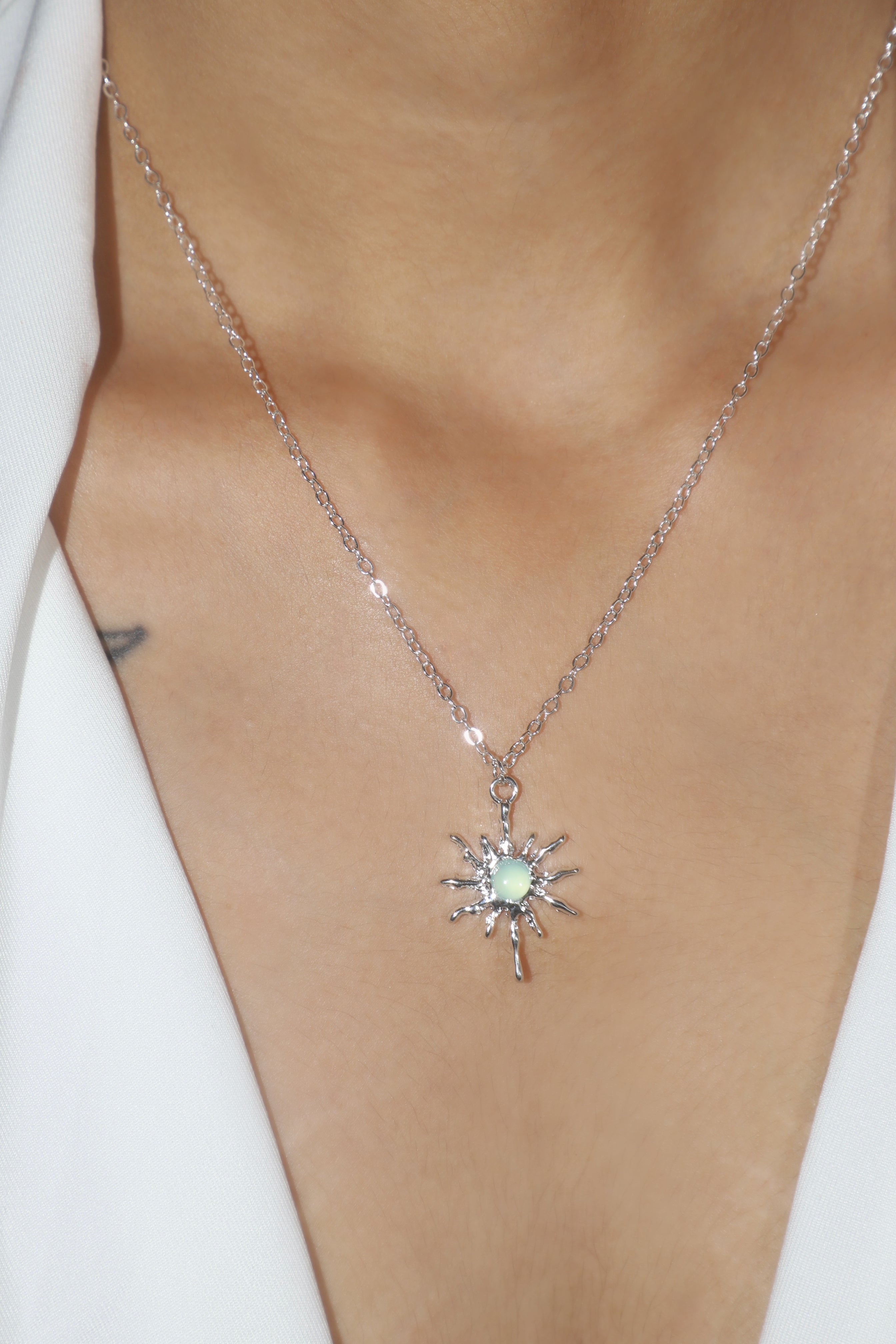 Palladium White Gold Plated Pole Star Wave Layer Necklace