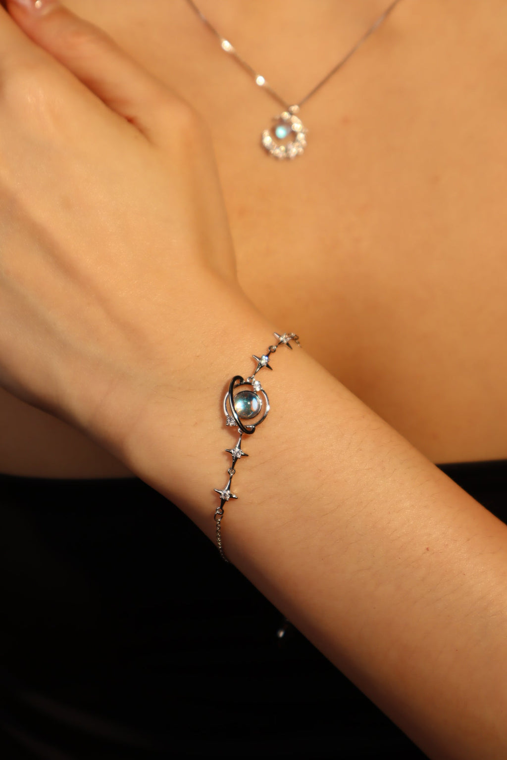Palladium White Gold Plated Moonstone Saturn Star Bracelet