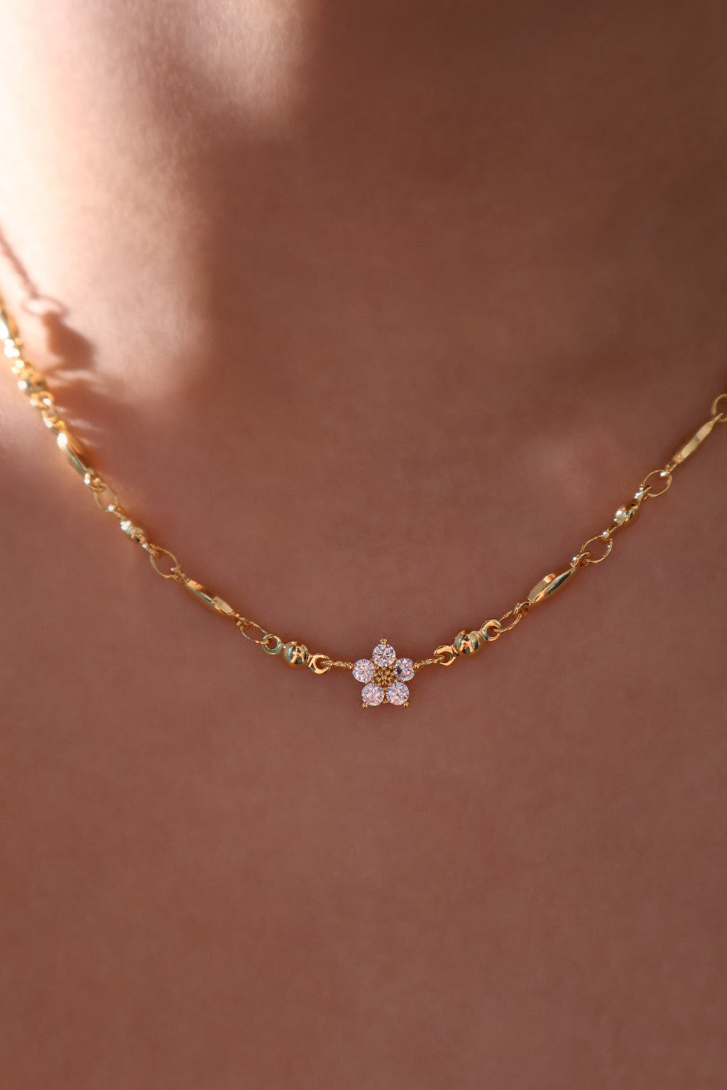 18K Real Gold Plated Starlight Bloom Necklace