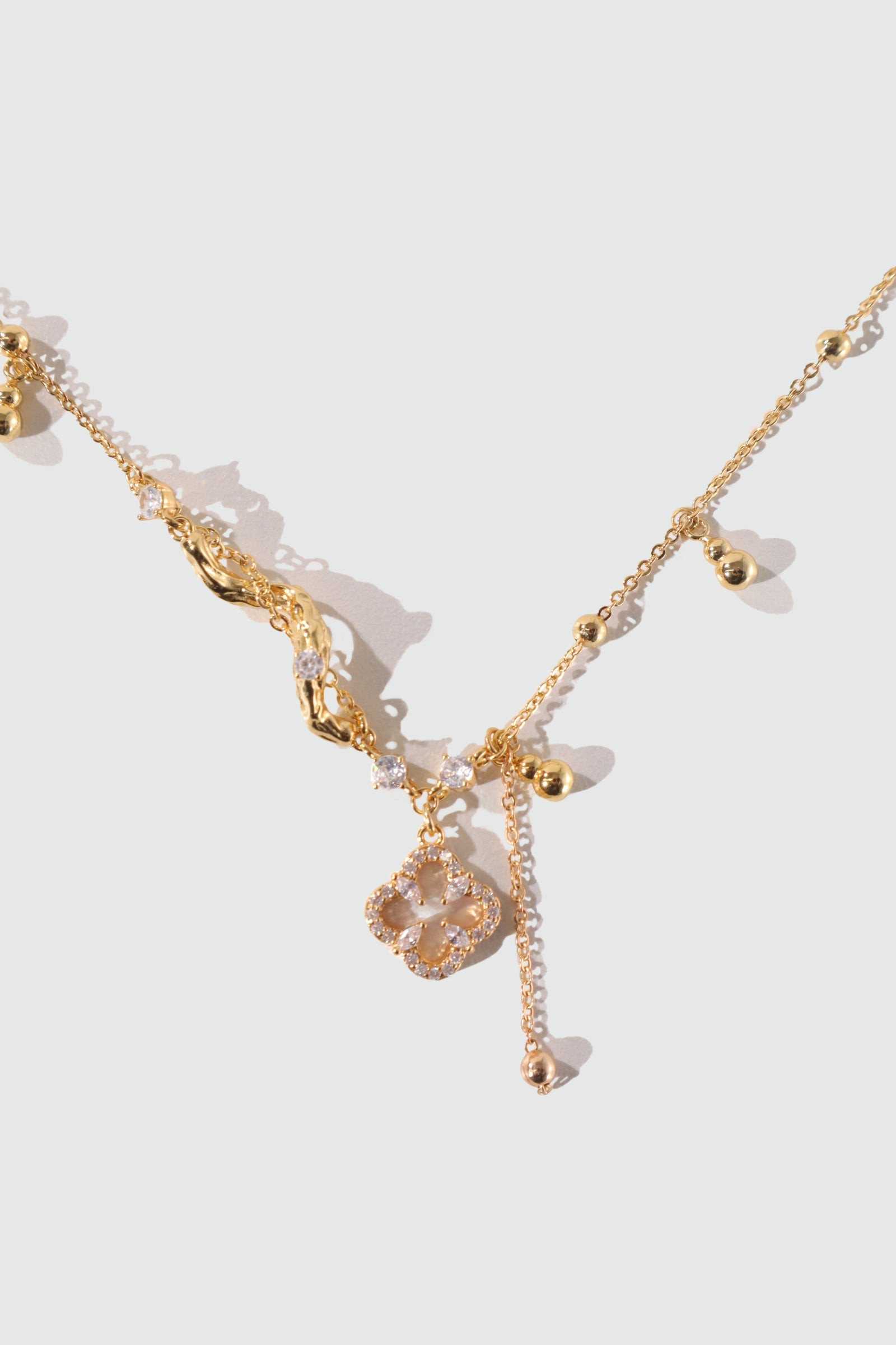 18K Real Gold Plated Lucky Leaf Shell Pearls Spiral Necklace