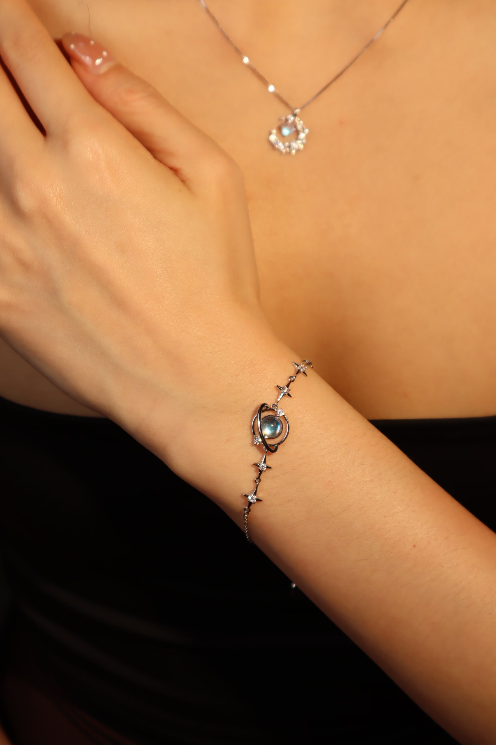 Palladium White Gold Plated Moonstone Saturn Star Bracelet
