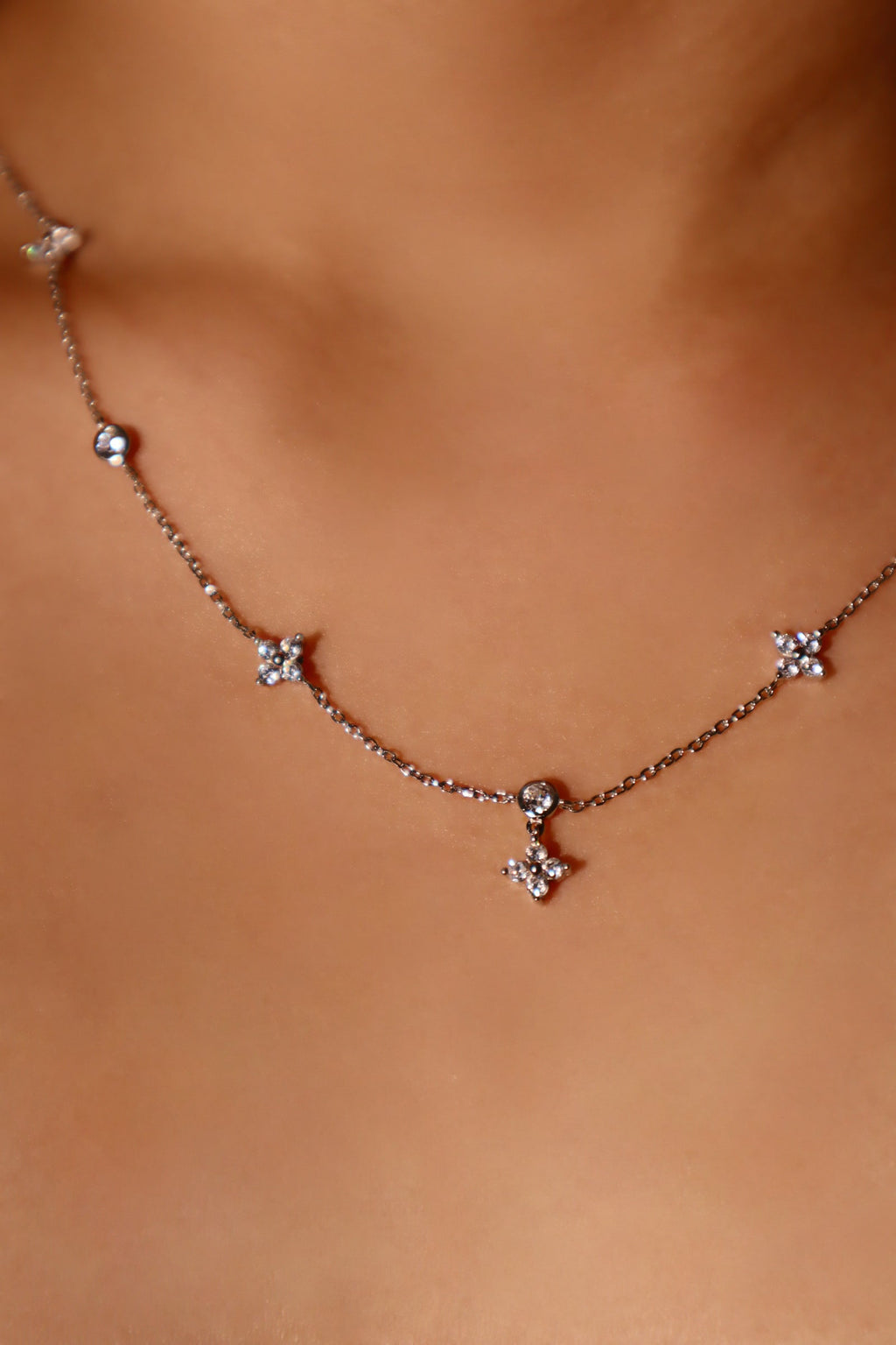 925 Sterling Silver Multi Starlight Petal Necklace